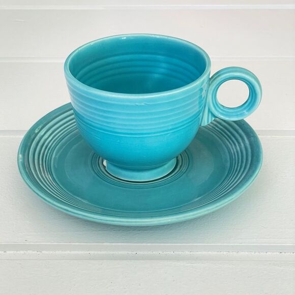 Fiestaware Vintage Original Turquoise Glaze Teacup and Saucer Circa 1937-1959 - Picture 2 of 8